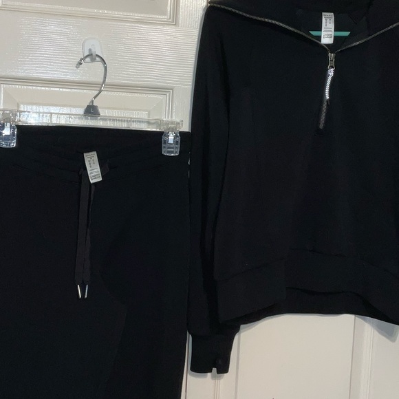 SPANX Pants - Black Zip-Up Hoodie and Jogger Set